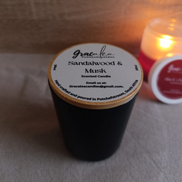 Sandalwood & Musk (250ml)