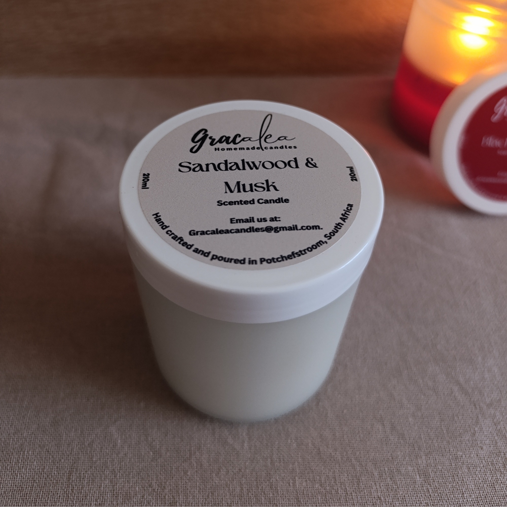 Sandalwood & Musk (210ml)